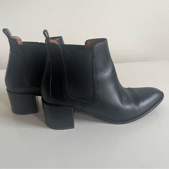 Everlane Women’s The Heel Boot Pull On Black Leather Almond Toe Block Heel 8.5 - Picture 2 of 15